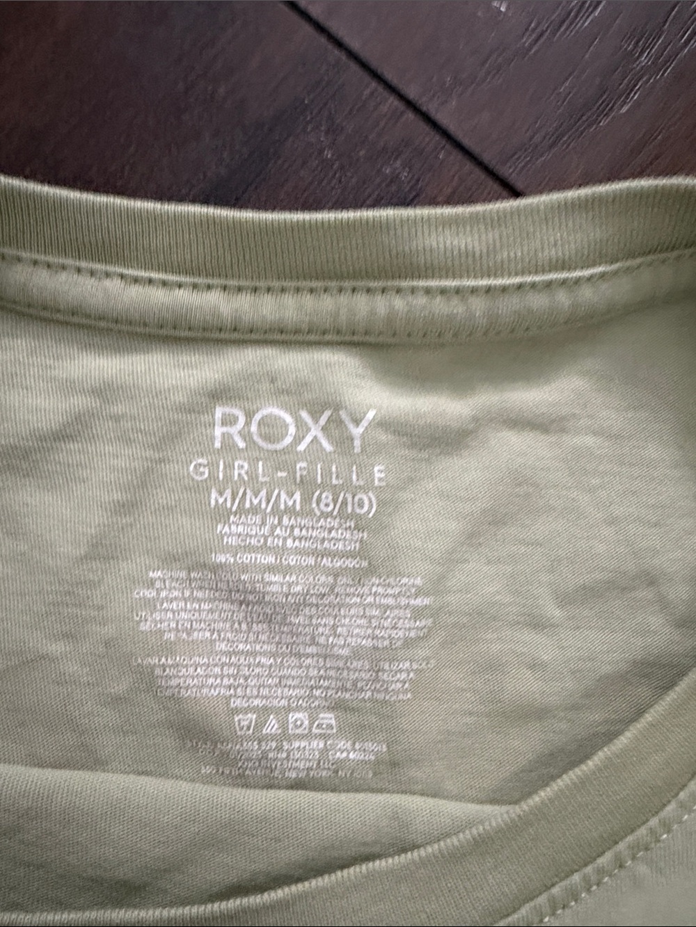 Girls Roxy shirt. - Picture 3 of 4